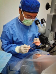 Dr. Wong doing cataract surgery